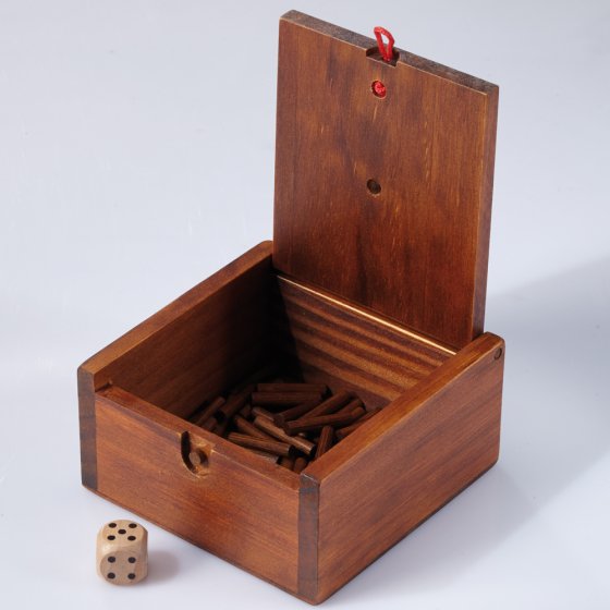 Jeu en bois « 6 dehors » 